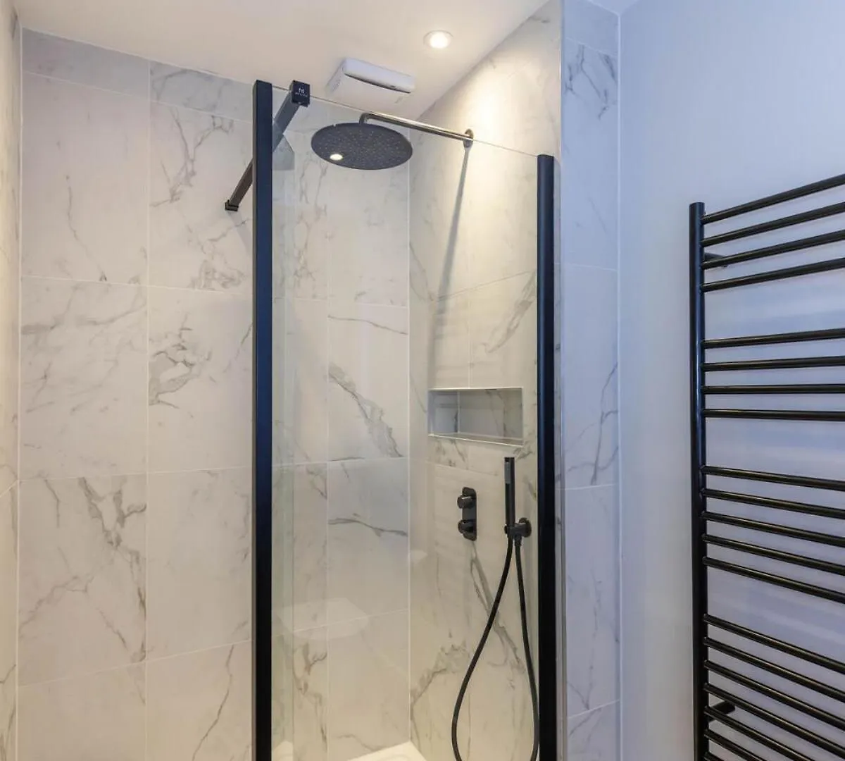 אדינבורו Dragon Suites - Ladon Suite - 2 Bed City Centre Luxury Apartment